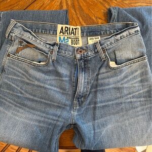 Ariat M2 Men's Classic Blue Bootcut Jeans